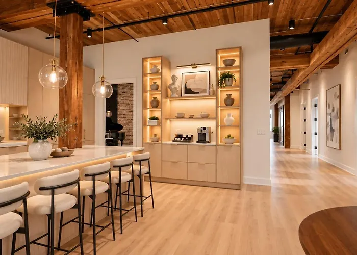 Luxury Loft - River North, *